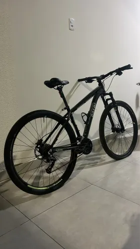 Bicicleta Caloi aro 29