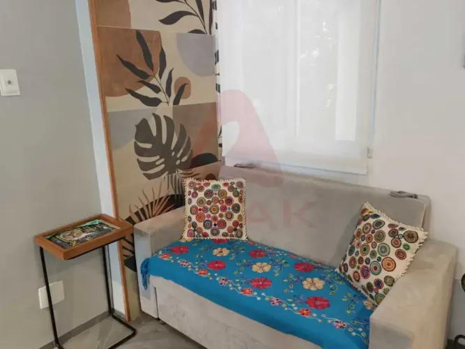 Kitnet mobiliado com 1 quarto em Copacabana - Rio de Janeiro - RJ