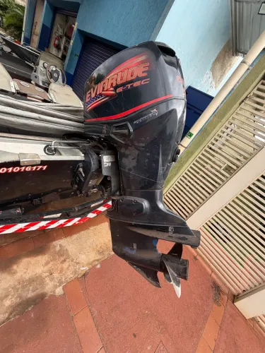 Motor popa 75hp Evinrude etec 