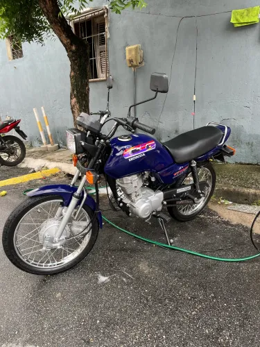 Vendo moto Extra para quem gosta de raridade.