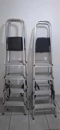 Escada de alumínio