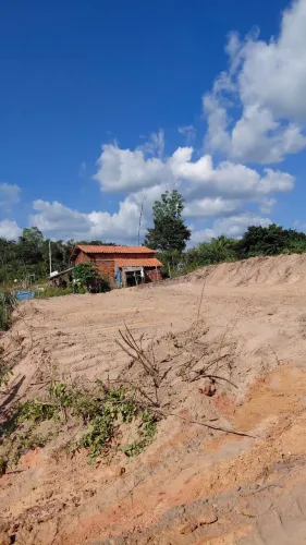 Terreno localizado em Morros