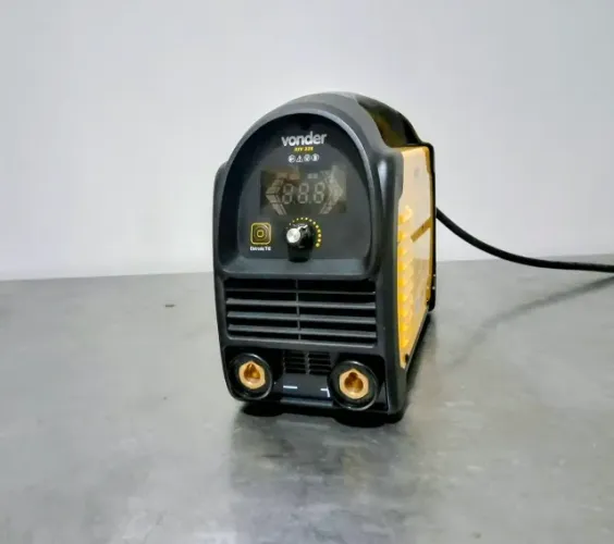 Inversora de Solda Vonder RIV 228 - 200A, Bivolt Automático e Display Digital