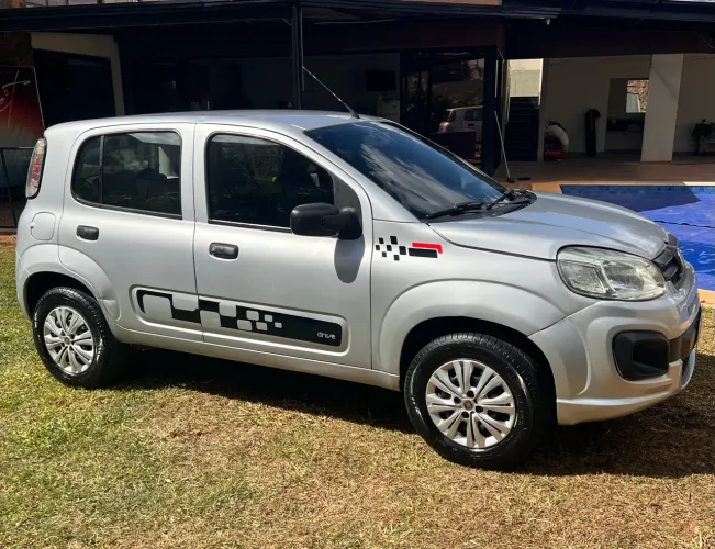 Fiat Uno Drive 1.0 Flex 6V 5P 2018