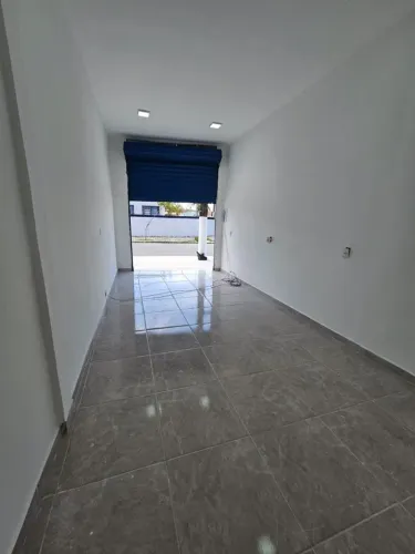 Loja para alugar, 25 m² por R$ 1.181,00 - Vila Antártica - Praia Grande/SP