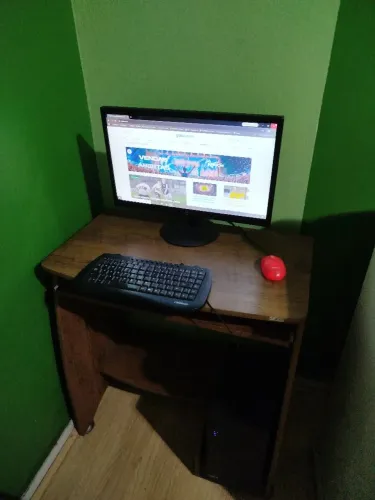 Computador completo seminovo
