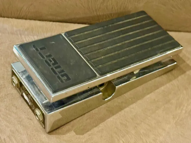 Pedal Wah Wah Cryi'n Fat Boy Onerr
