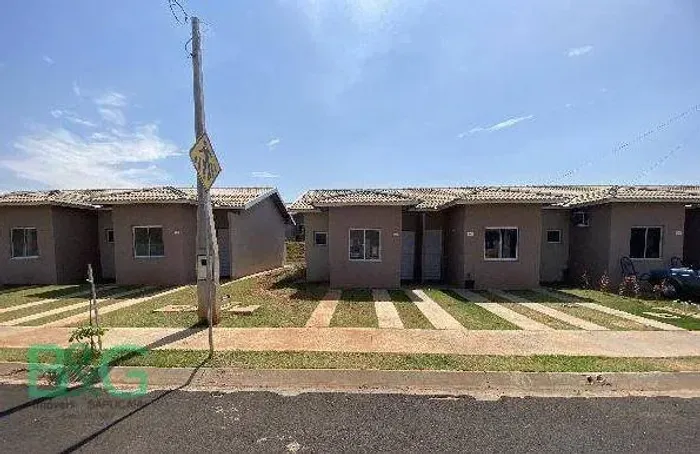 Casa com 2 dormitórios à venda, 42 m² por R$ 120.219,85 - Jardins Versalhes - Bady Bassitt