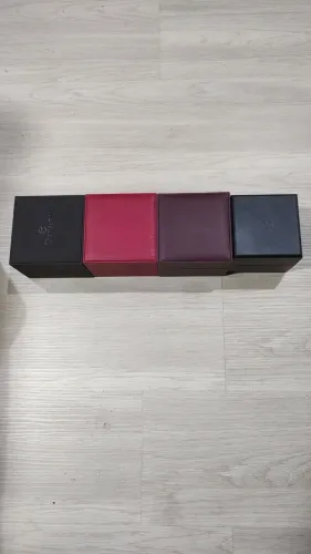 Vendo caixa de relógio Champion usada