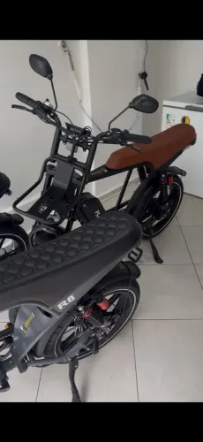 Bike elétrica R8 