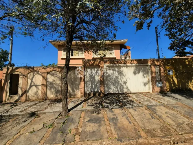 Sobrado à venda, Vila Planalto, Campo Grande, MS