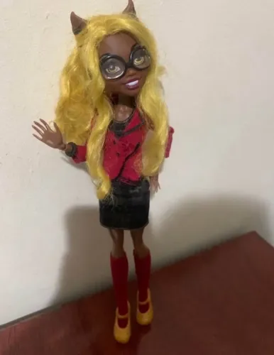Boneca Monster High Clawdia Wolf
