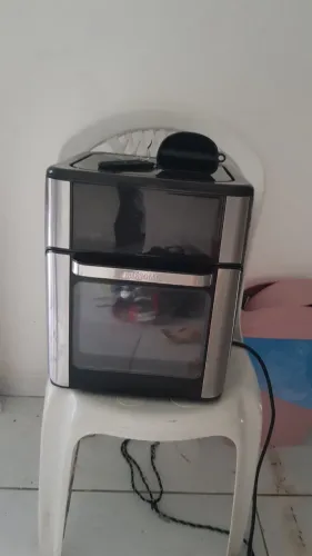 Usado poucas vezes, desapegando pois comprei outro. 500$