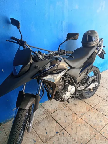 XRE 300