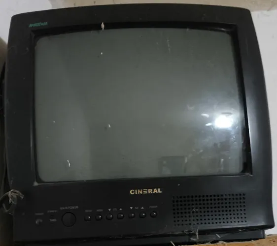 Desapego....Televisão de Tubo Cineral