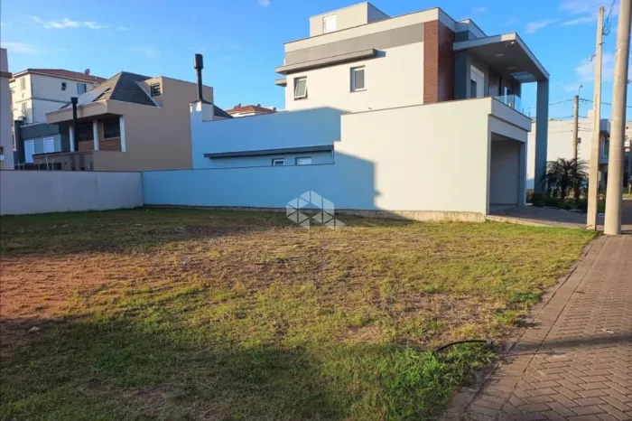 Terreno a venda no bairro Fátima em condomínio fechado, 220,19 m²