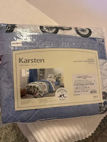 Colcha com porta travesseiro infantil