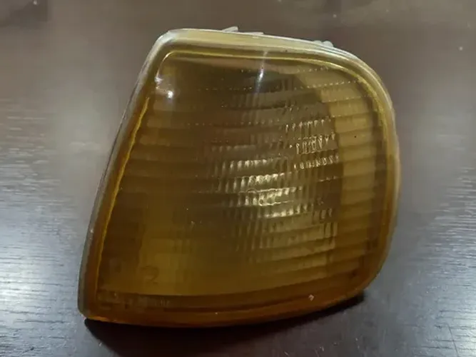Seta Pisca Lateral Esquerda Vw Polo Classic