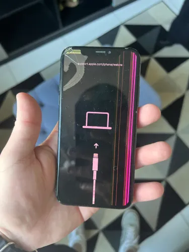 Vendo IPhone X com defeito 