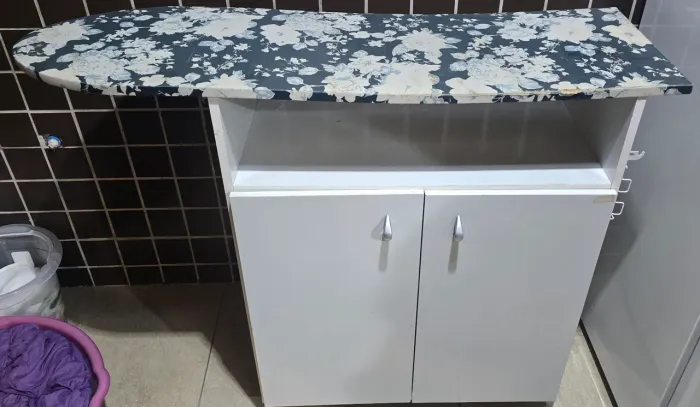 Balcão com Passadeira