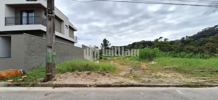 Excelente terreno no Santa Terezinha, no Jardim Azaléia