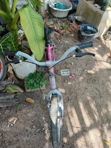 Bicicleta infantil seminova perfeita marca caloi