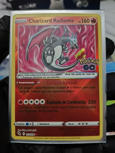 Charizard Radiante Pokémon TCG