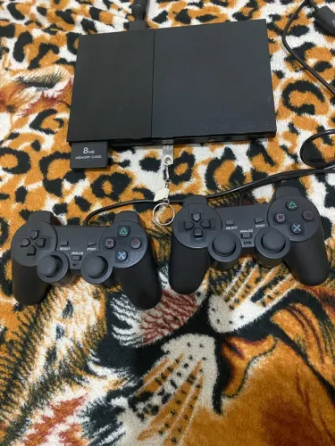 Ps2 pra vender está muito novo
