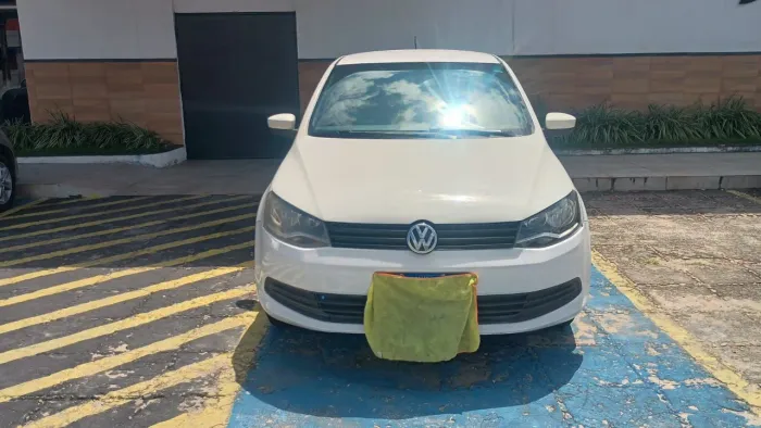 Volkswagen Voyage 1.0/1.0 City MI Total Flex 8V 4P 2013