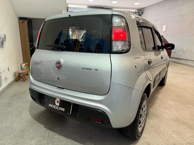 Fiat Uno Attractive 1.0 EVO Fire Flex 8V 5P 2016