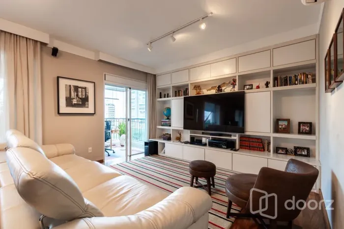 Imóvel na Zacarias de Gois com 3 dormitórios e 216m²
