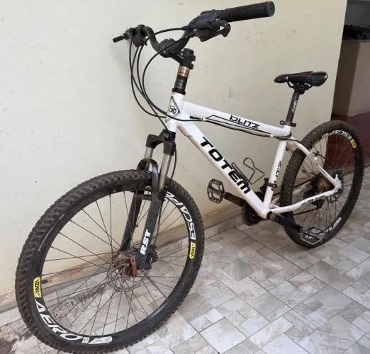 Bicicleta aro 27