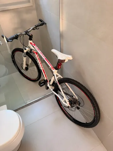 Bicicleta Specialized Hardrock Aro 26 