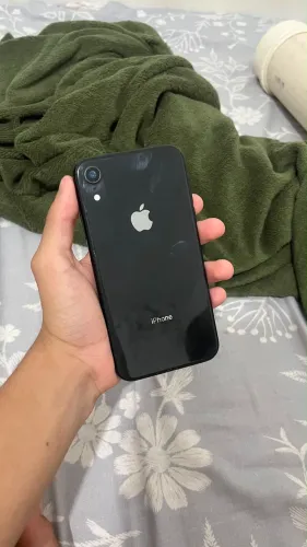 iPhone xr 600