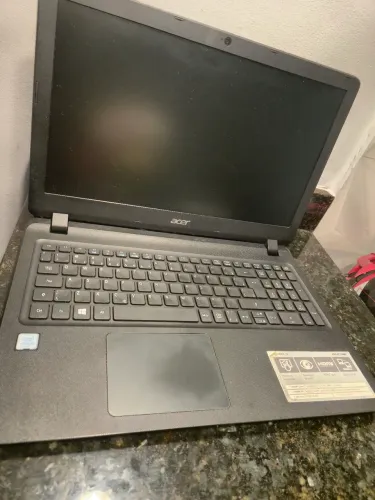 Vende-se Notebook Acer