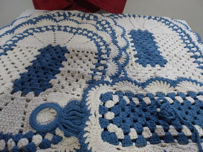 Kit banheiro em crochê feito a mão