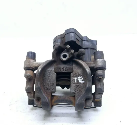 Cavalete Traseiro Esquerdo Audi A3 2012 2013 5q0615405am Preto