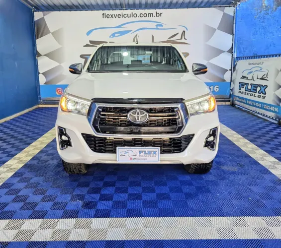 Toyota Hilux CD SRX 4X4 2.8 TDI 16V Diesel Aut. 2020