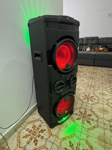 JBL semi nova..modelo party xpert torre... * WhatsApp 