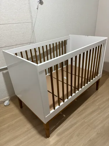 Berço Reller - Noah 2 em 1 vira cama