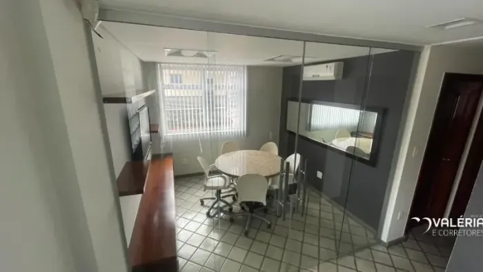 PRÉDIO COMERCIAL EM ALAMEDA COM 175M²