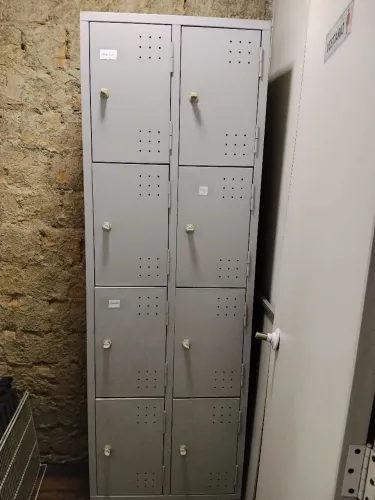 2 Armários de vestiário metal