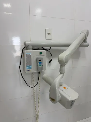 Equipamento de radiologia dentista 