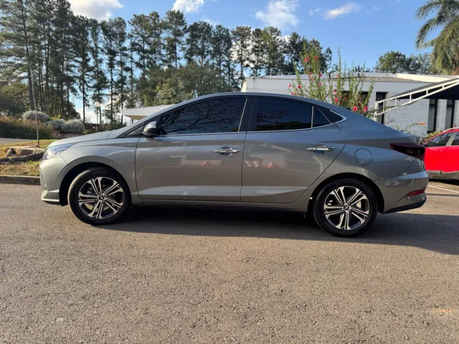 Hyundai HB20S Platinum Plus 1.0 TB Flex 12V AUT 2024