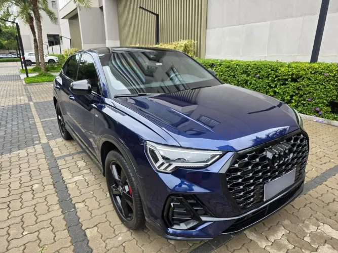 Audi Q3 SPB Perf. Black 2.0 TFSI Tipt. Quat. 2023