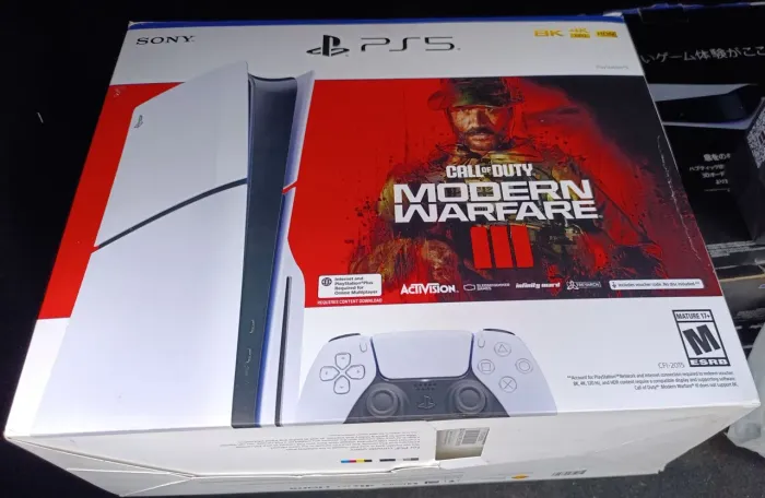 PS5 Com Leitor Novo Lacrado + Call of Duty MW3