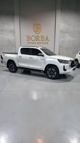 Toyota Hilux CD SR5 4X4 2.8 Diesel 2021