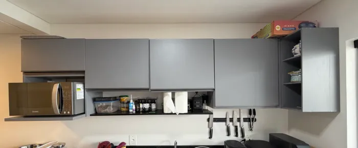 Móvel aéreo de cozinha