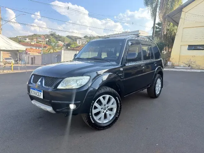 Mitsubishi Pajero TR4 2.0/ 2.0 Flex 16V 4X4 Mec. 2010