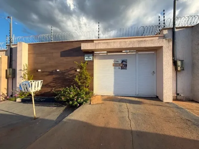 Casa com 3 dormitórios a venda no Paraíso Parauapebas-PA